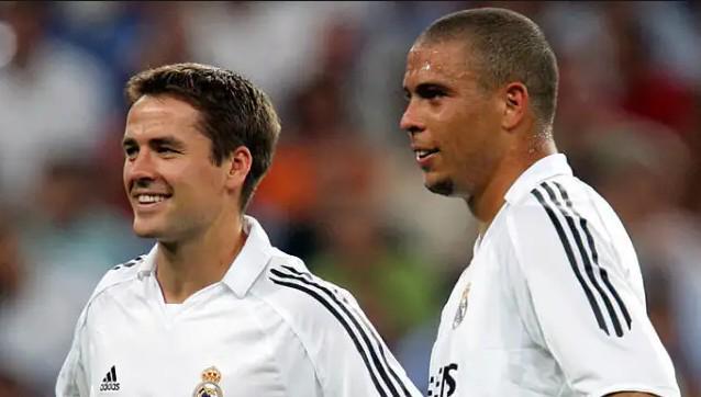 更倾向于依 更倾向于依